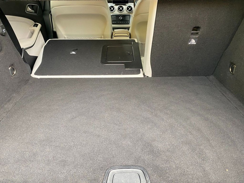 Used Mercedes-Benz GLA 2017 for sale - 76396378: Photo 19