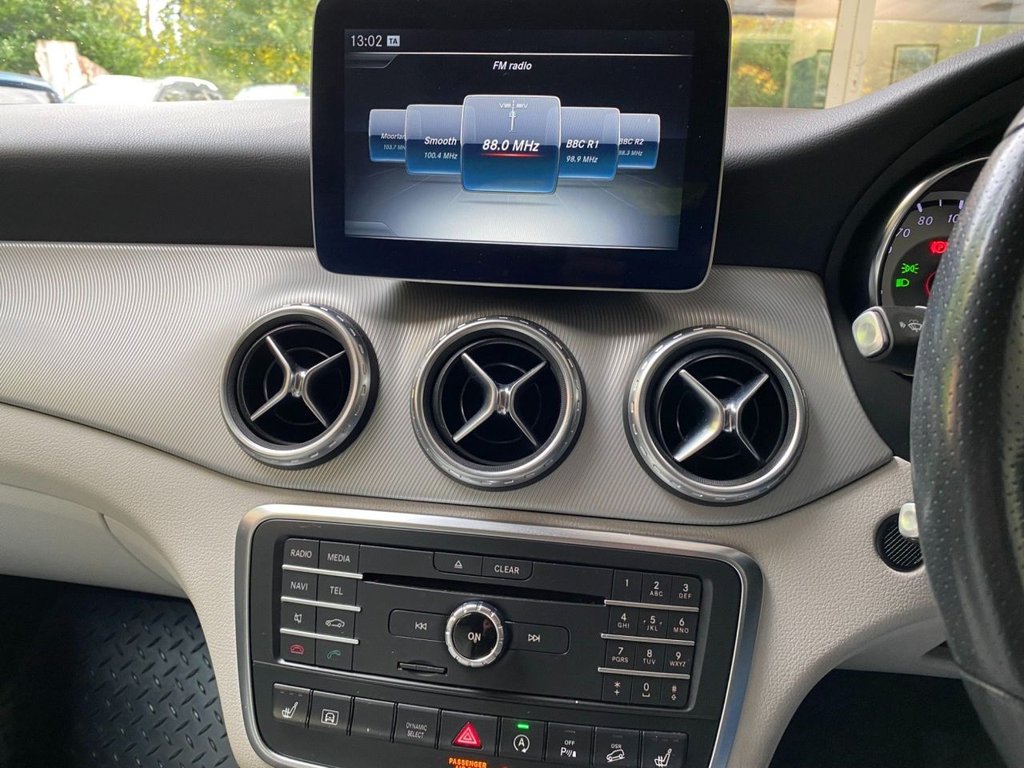 Used Mercedes-Benz GLA 2017 for sale - 76396378: Photo 30