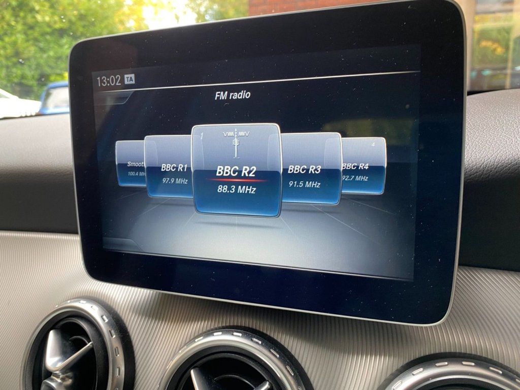 Used Mercedes-Benz GLA 2017 for sale - 76396378: Photo 32