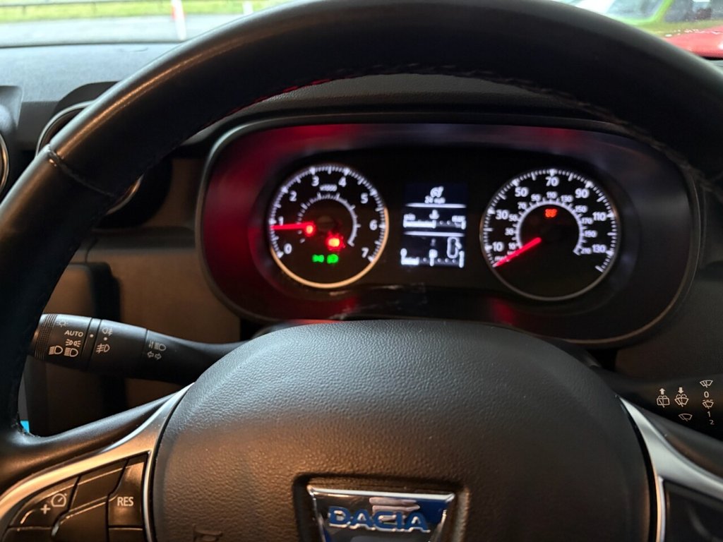 Used Dacia Duster 2018 for sale - 75998001: Photo 21