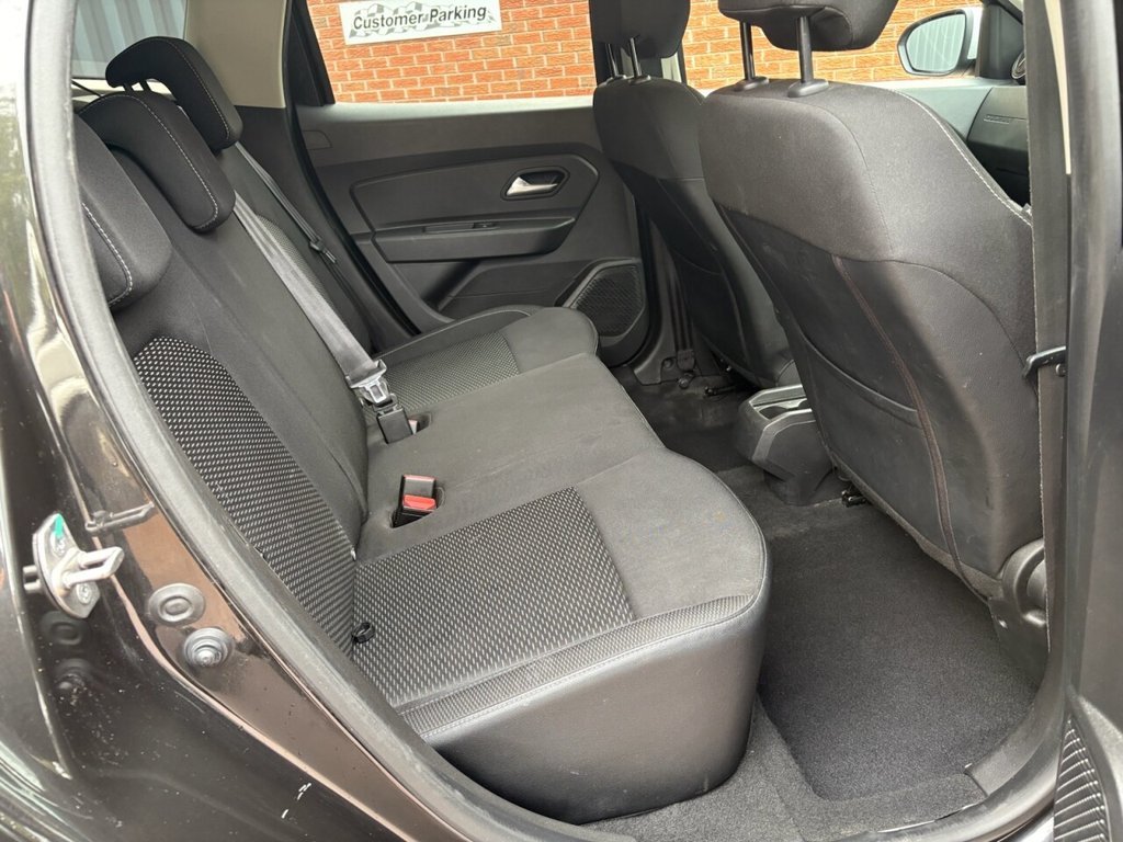 Used Dacia Duster 2018 for sale - 75998001: Photo 30