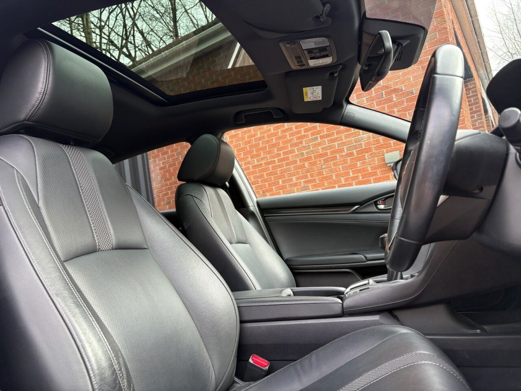 Used Honda Civic 2020 for sale - 78002432: Photo 12