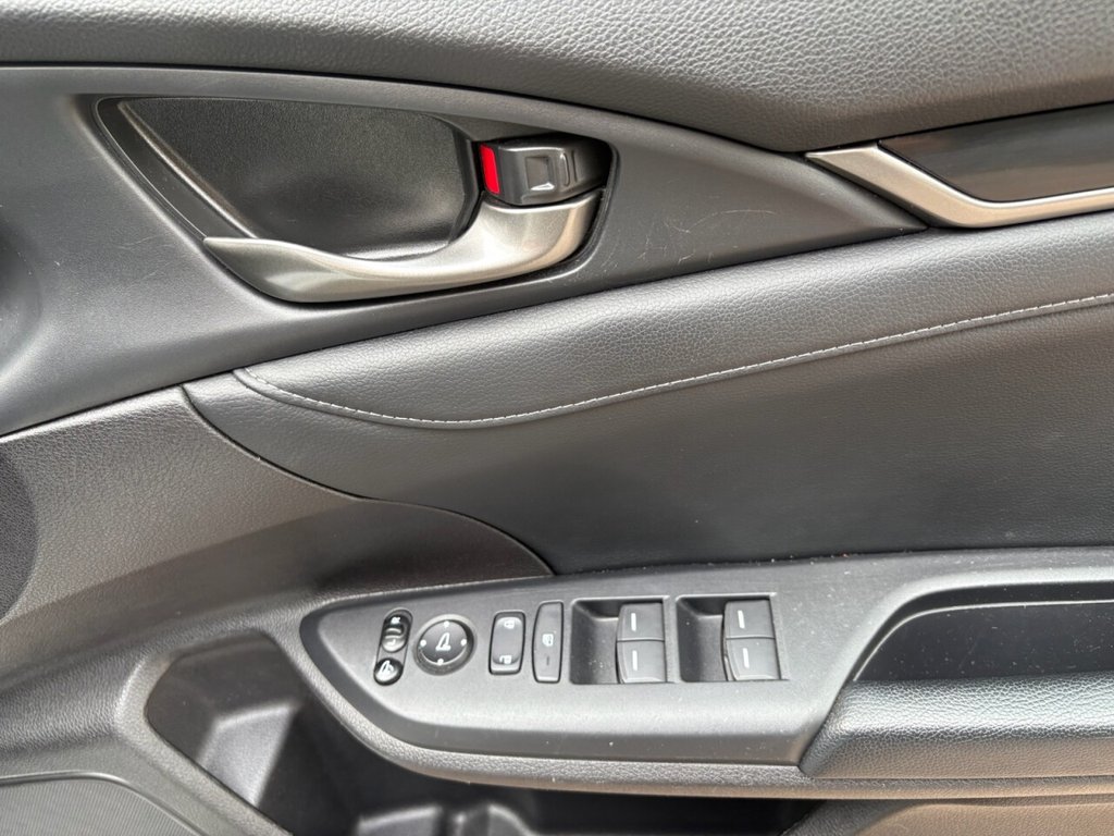 Used Honda Civic 2020 for sale - 78002432: Photo 30