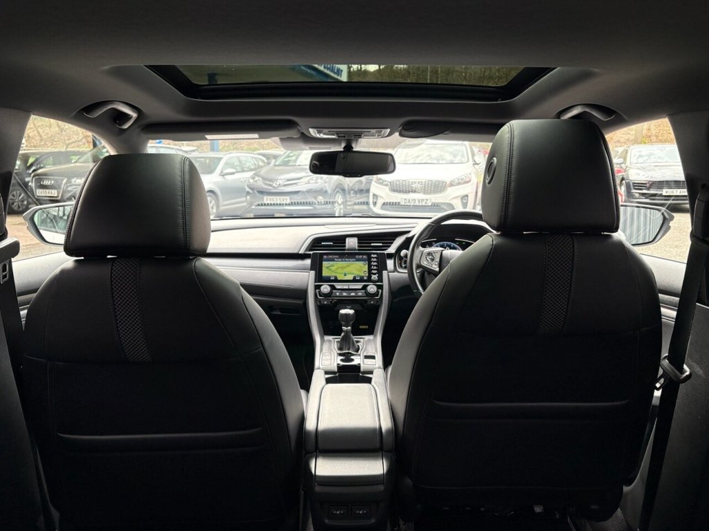 Used Honda Civic 2020 for sale - 78002432: Photo 32