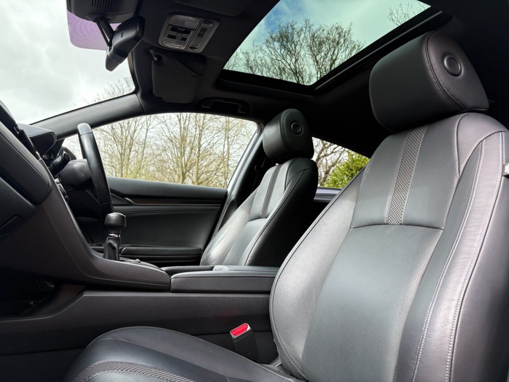 Used Honda Civic 2020 for sale - 78002432: Photo 9