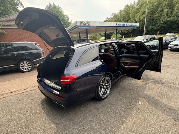 Used Mercedes-Benz E-Class 2018 for sale - 75020384: Photo 10