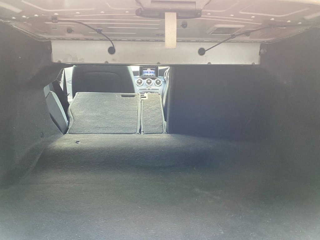 Used Mercedes-Benz C Class 2015 for sale - 76395788: Photo 18