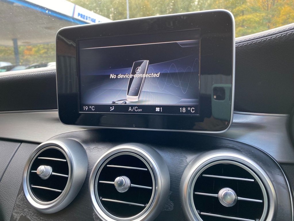 Used Mercedes-Benz C Class 2015 for sale - 76395788: Photo 27