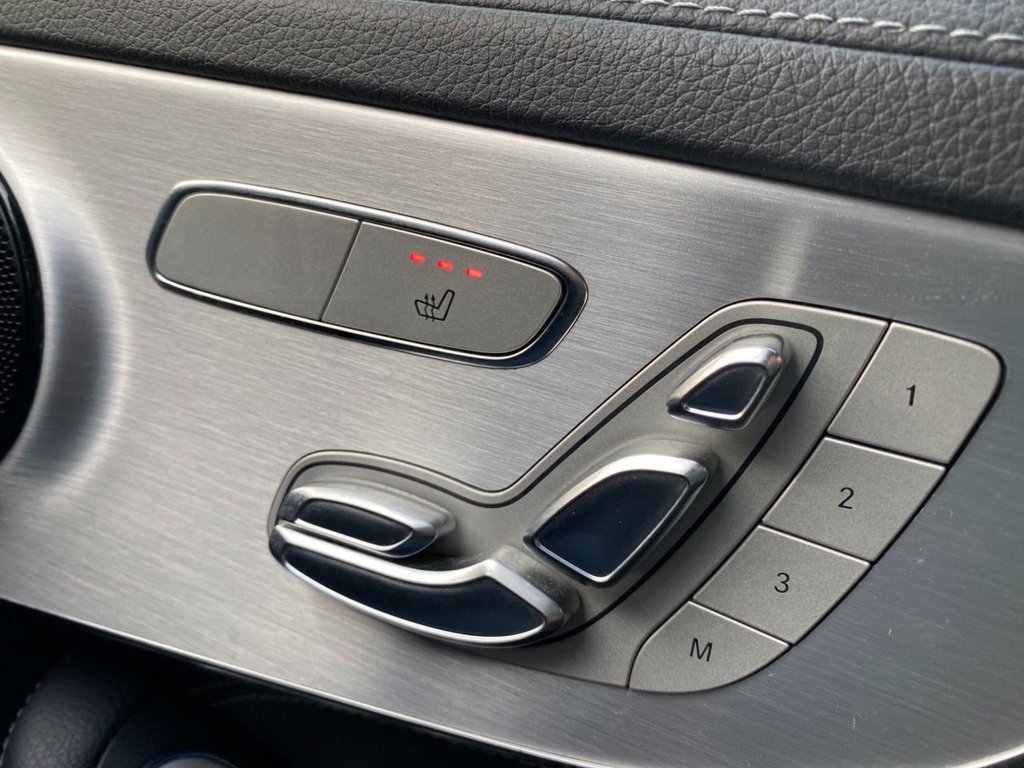 Used Mercedes-Benz C Class 2015 for sale - 76395788: Photo 30