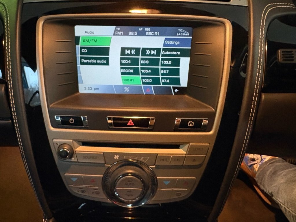 Used Jaguar XKR 2010 for sale - 77463641: Photo 33