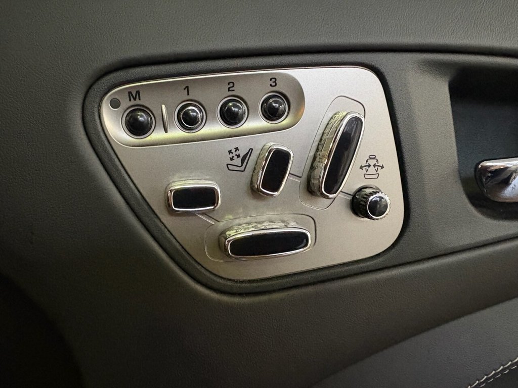 Used Jaguar XKR 2010 for sale - 77463641: Photo 38