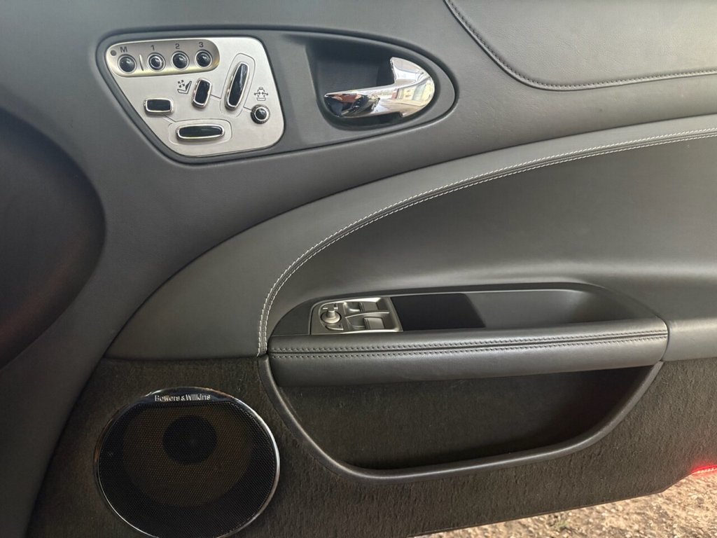 Used Jaguar XKR 2010 for sale - 77463641: Photo 40