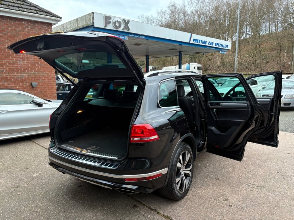 Used Volkswagen Touareg 2015 for sale - 77666946: Photo 11