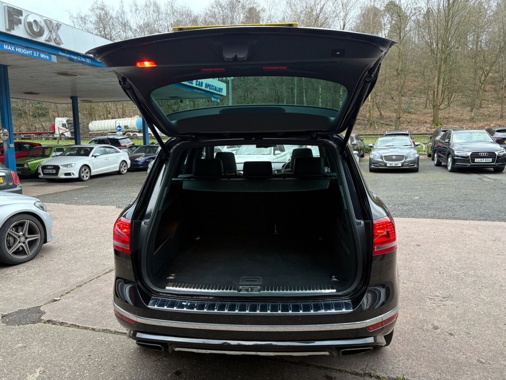 Used Volkswagen Touareg 2015 for sale - 77666946: Photo 25