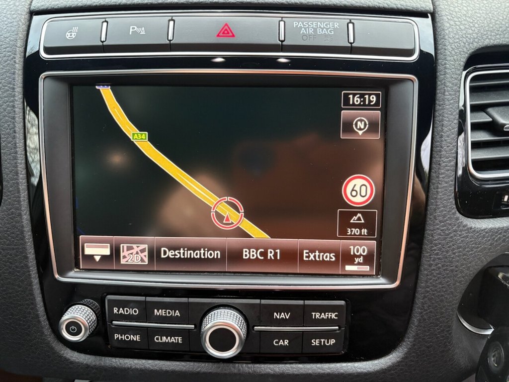 Used Volkswagen Touareg 2015 for sale - 77666946: Photo 37