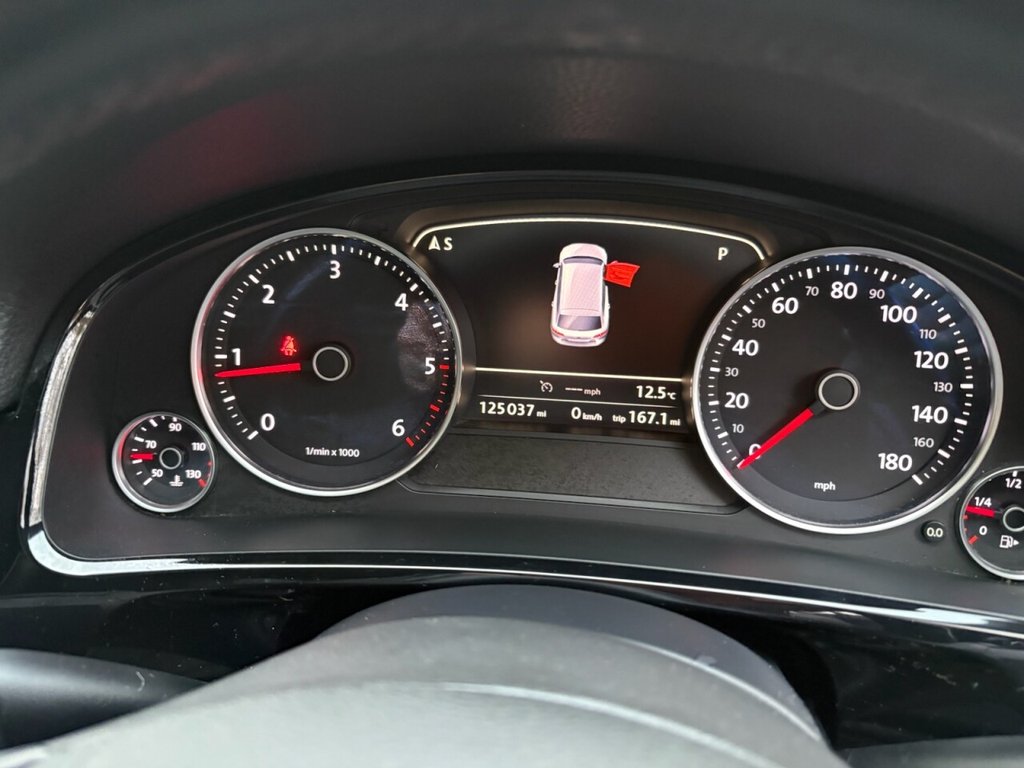 Used Volkswagen Touareg 2015 for sale - 77666946: Photo 45