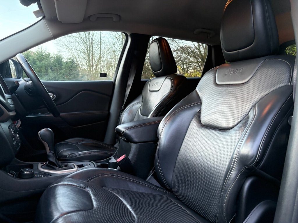 Used Jeep Cherokee 2015 for sale - 76923341: Photo 14