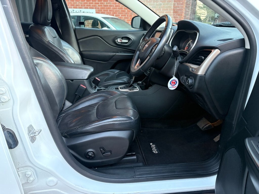 Used Jeep Cherokee 2015 for sale - 76923341: Photo 22