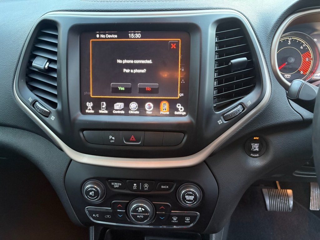 Used Jeep Cherokee 2015 for sale - 76923341: Photo 31