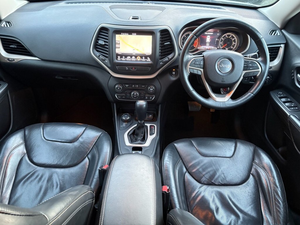 Used Jeep Cherokee 2015 for sale - 76923341: Photo 4