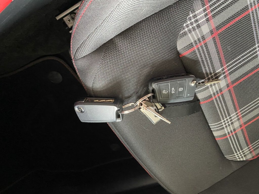 Used Volkswagen Polo 2020 for sale - 77849937: Photo 21