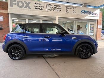 Used MINI Hatch 2018 for sale - 79791325: Photo