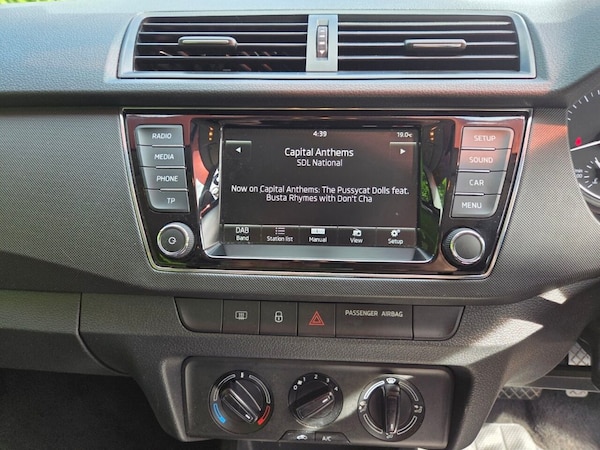 Used Skoda Fabia 2015 for sale - 76291298: Photo 13