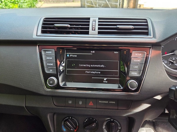 Used Skoda Fabia 2015 for sale - 76291298: Photo 22