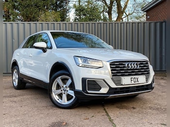 Audi - Q2