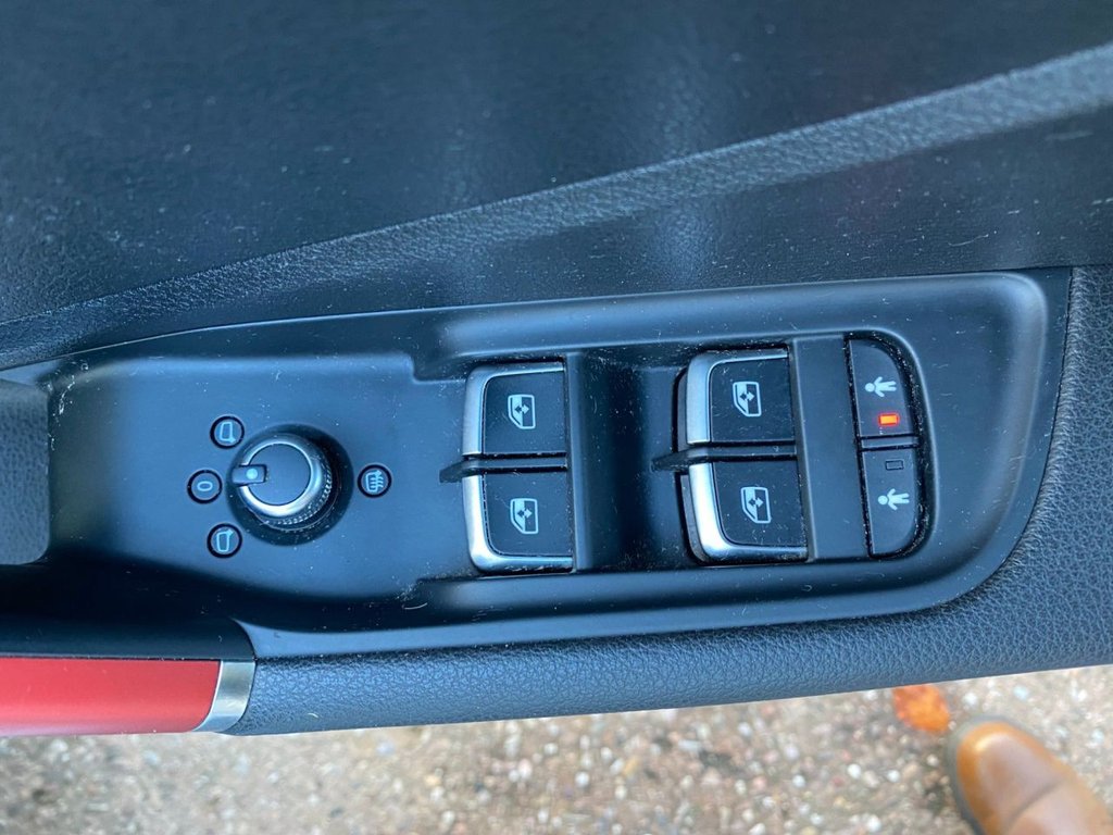 Used Audi Q2 2017 for sale - 76632309: Photo 32