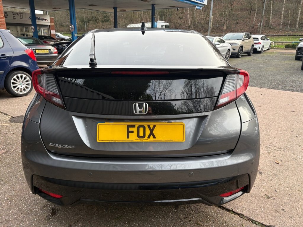 Used Honda Civic 2017 for sale - 77583863: Photo 2