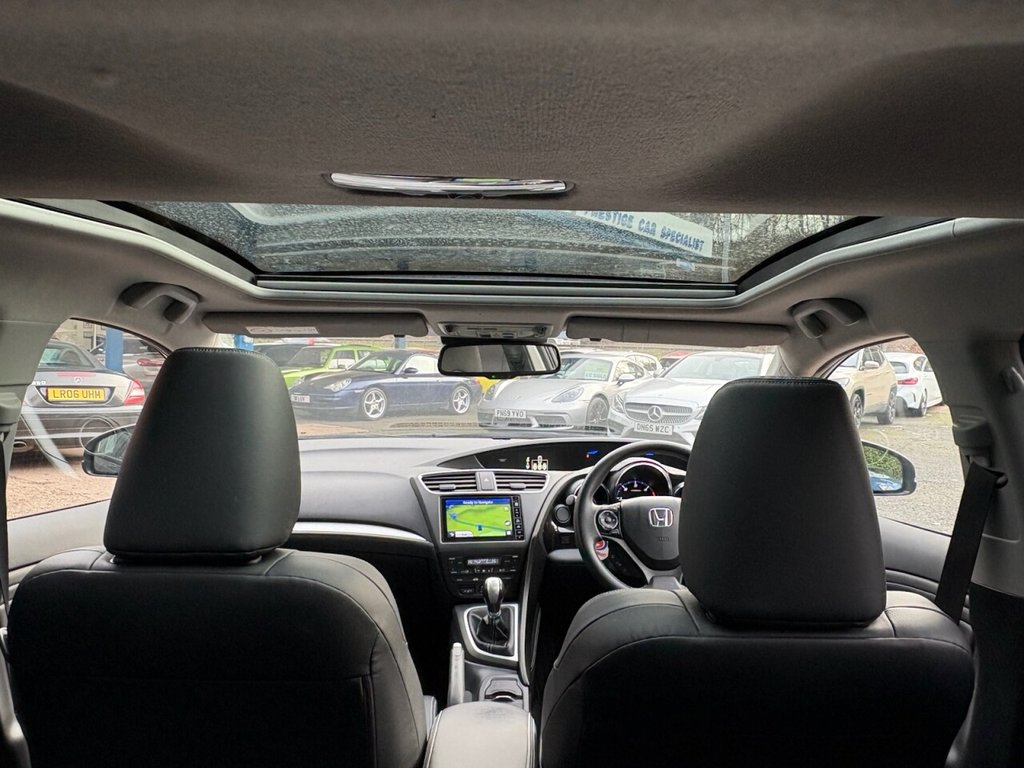 Used Honda Civic 2017 for sale - 77583863: Photo 40