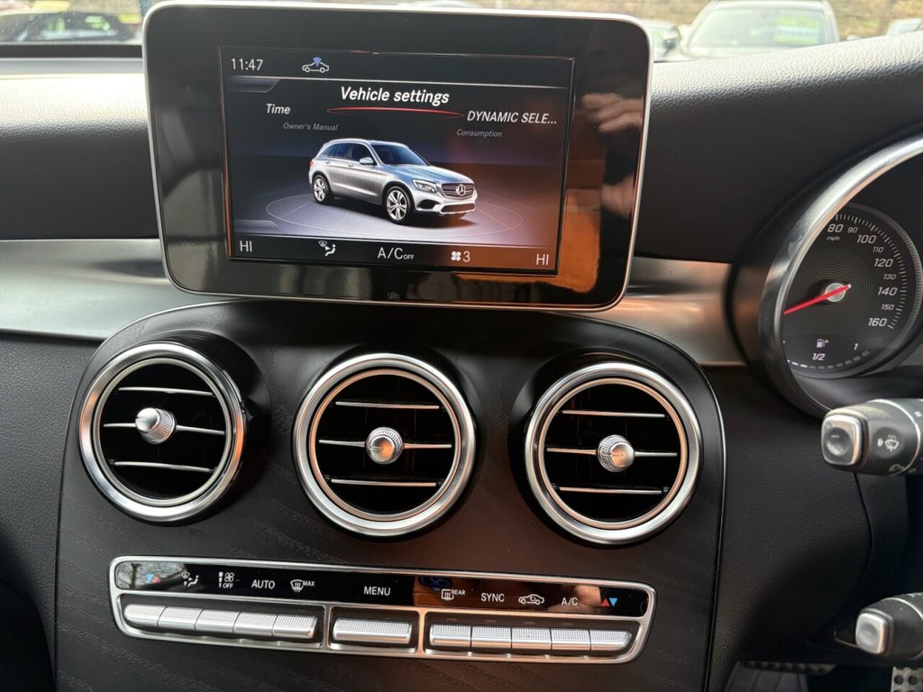 Used Mercedes-Benz GLC 2019 for sale - 77966689: Photo 20