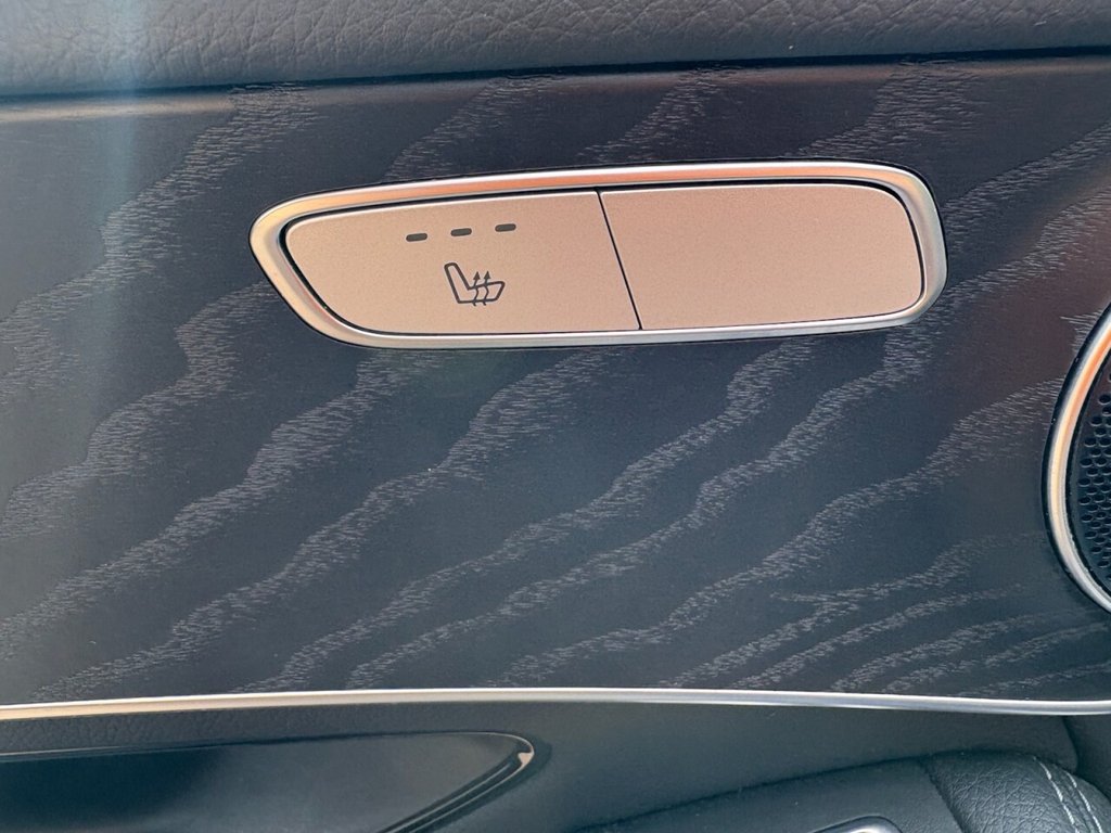 Used Mercedes-Benz GLC 2019 for sale - 77966689: Photo 31