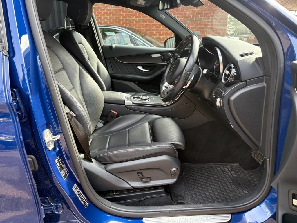 Used Mercedes-Benz GLC 2019 for sale - 77966689: Photo 33