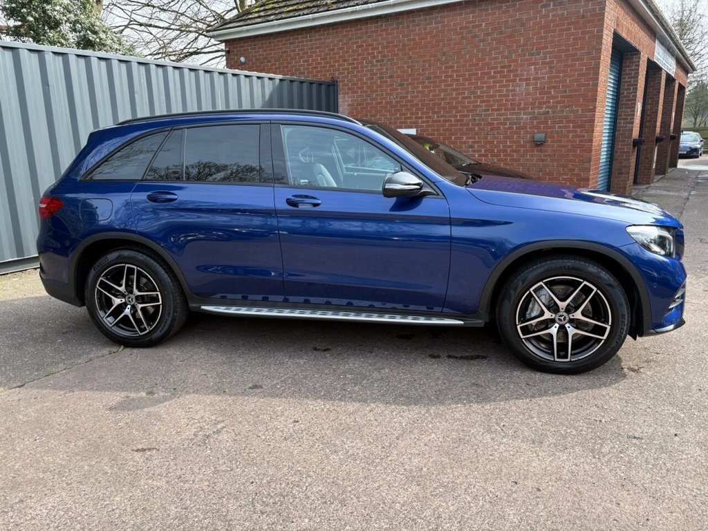 Used Mercedes-Benz GLC 2019 for sale - 77966689: Photo 6