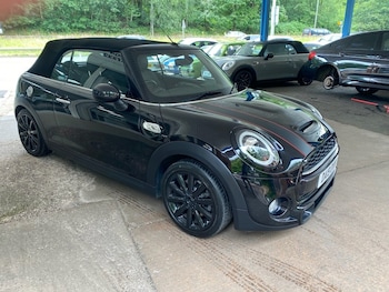 Used MINI Convertible 2019 for sale - 79059615: Photo