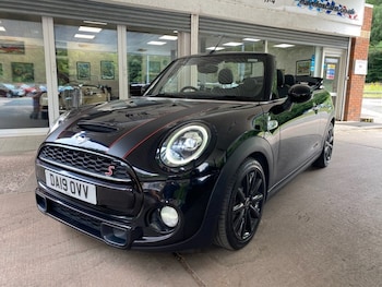 Used MINI Convertible 2019 for sale - 79059615: Photo