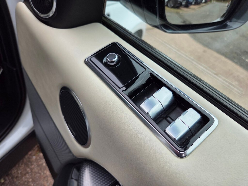 Used Land Rover Range Rover Sport 2019 for sale - 77594399: Photo 43