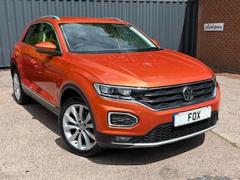 Used Volkswagen T-Roc 2018 for sale - 78780434: Photo