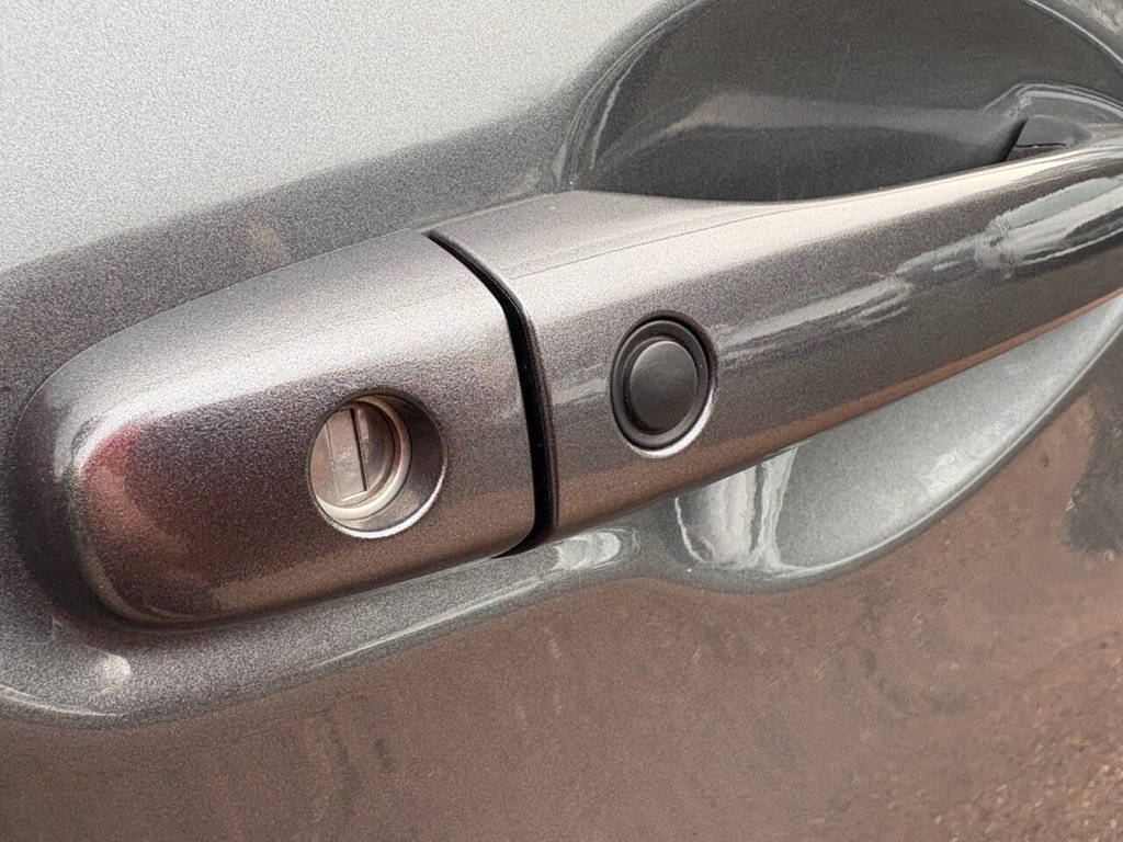 Used Honda CR-V 2016 for sale - 77200526: Photo 13