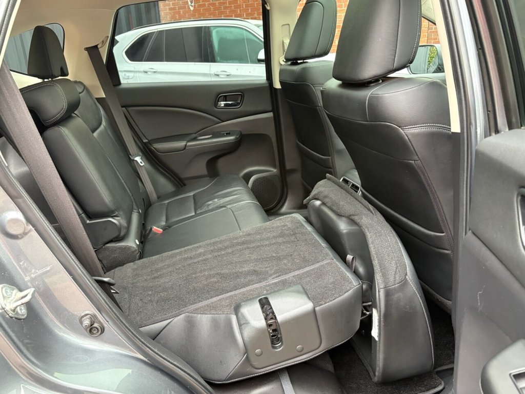 Used Honda CR-V 2016 for sale - 77200526: Photo 18