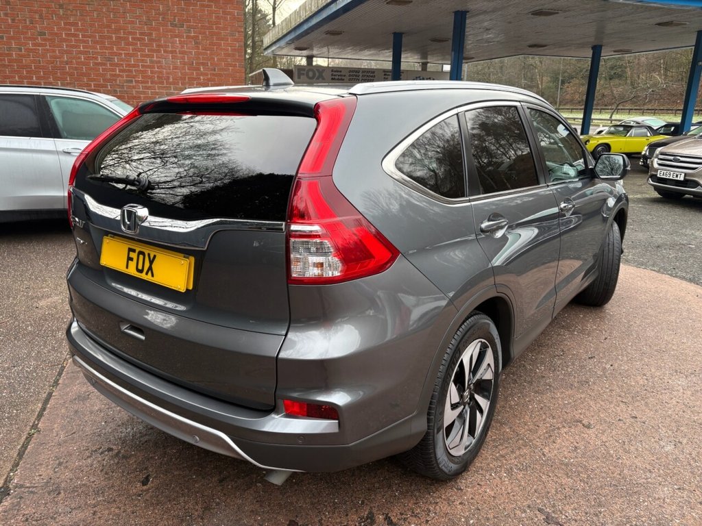 Used Honda CR-V 2016 for sale - 77200526: Photo 3