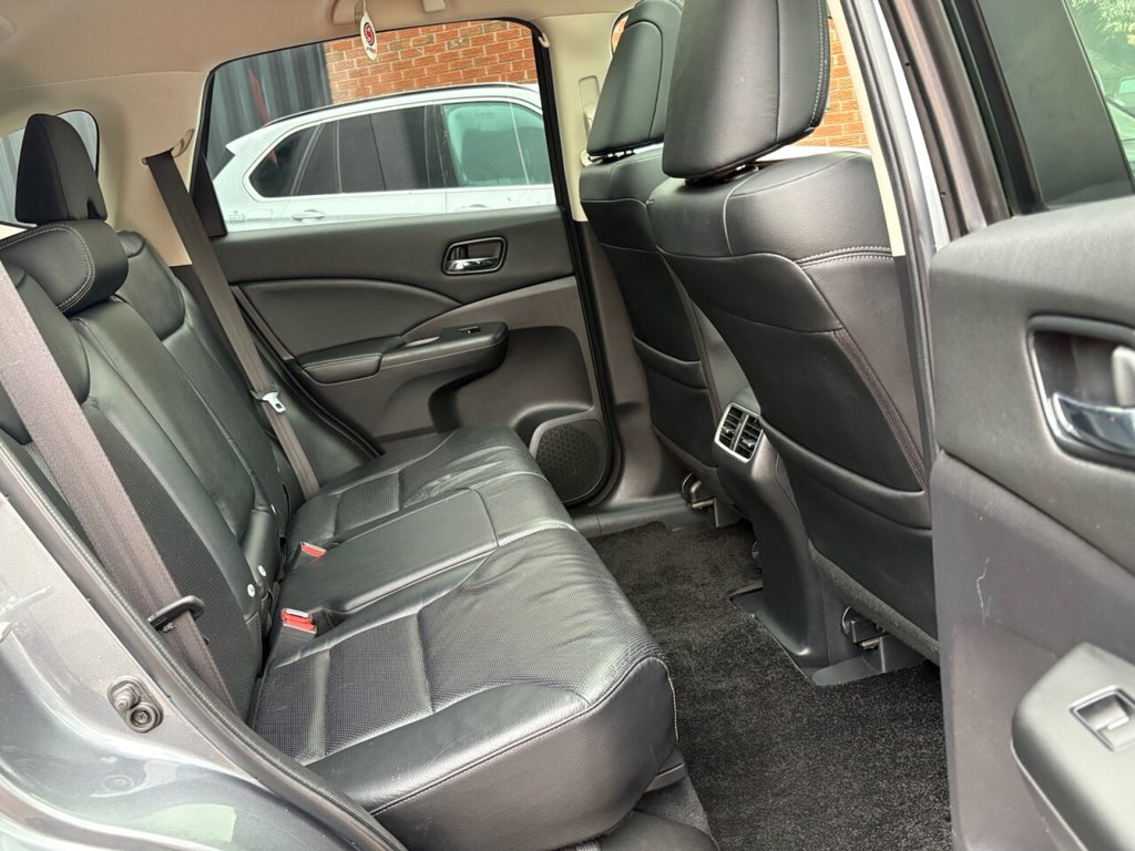 Used Honda CR-V 2016 for sale - 77200526: Photo 30